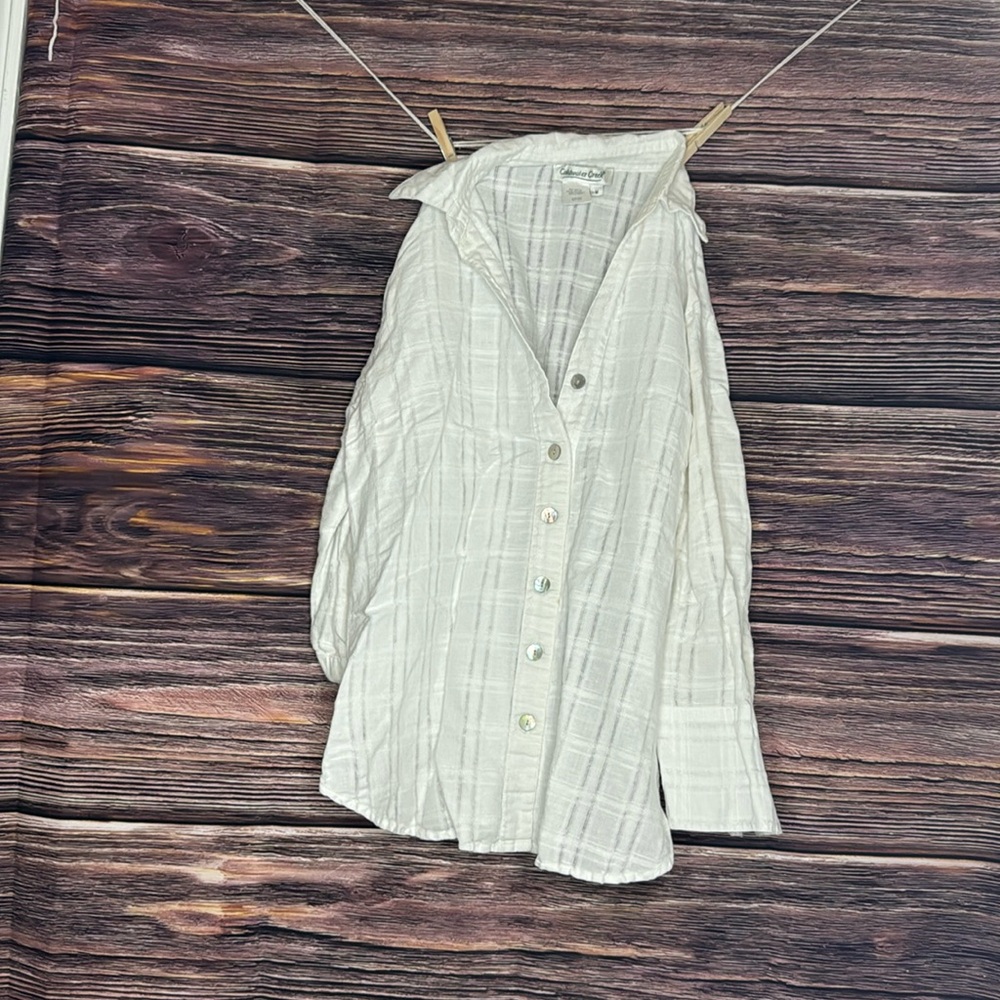 LINEN BUTTON UP